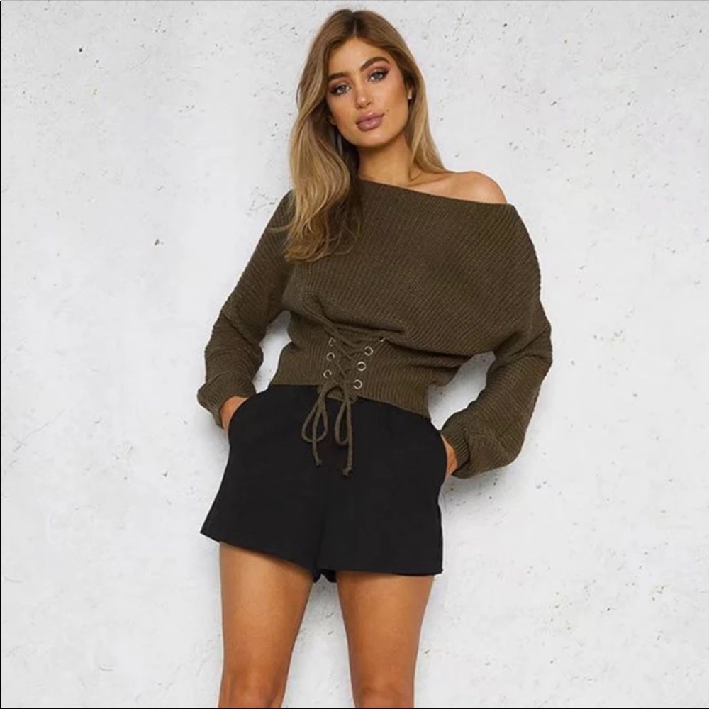 Oliver lace up sweater